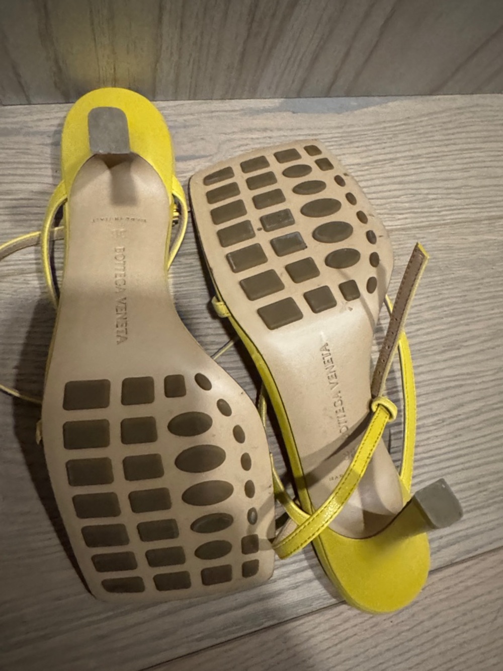 Bottega Veneta Bright Yellow Strappy Square-Toe Heels - Picture 4 of 4